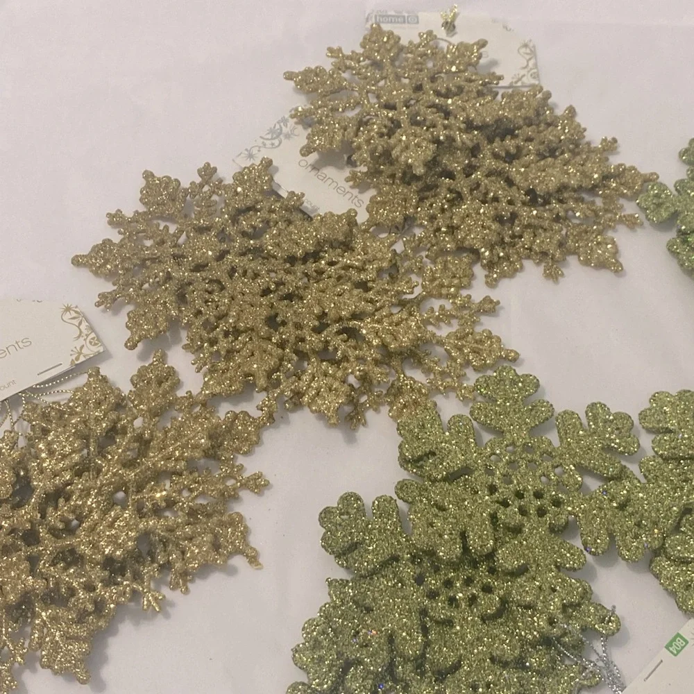 24 Glitter Snowflake Ornaments Set